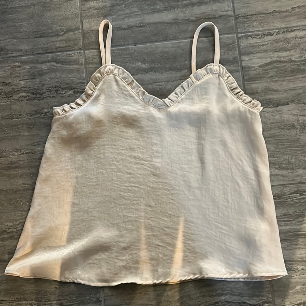 flown yellow gold tank top